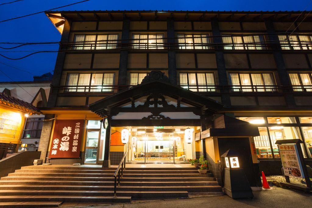 Mikunitoge Onsen Oyado Honjin Otel Yuzawa  Dış mekan fotoğraf